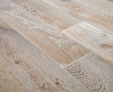 Rustic Flooring White Fumed Brushed & Oiled (20mm x 190mm Engineered) - Image 3